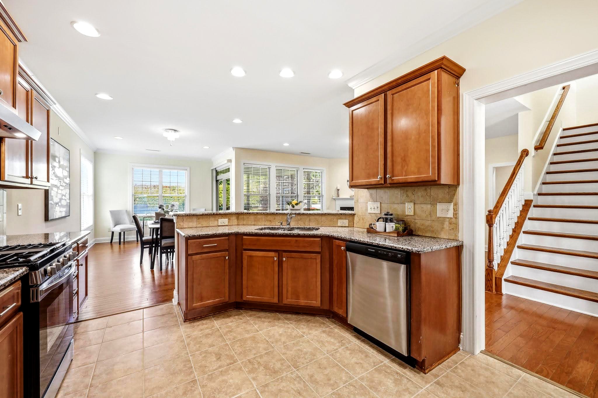 Kitchen · View 3