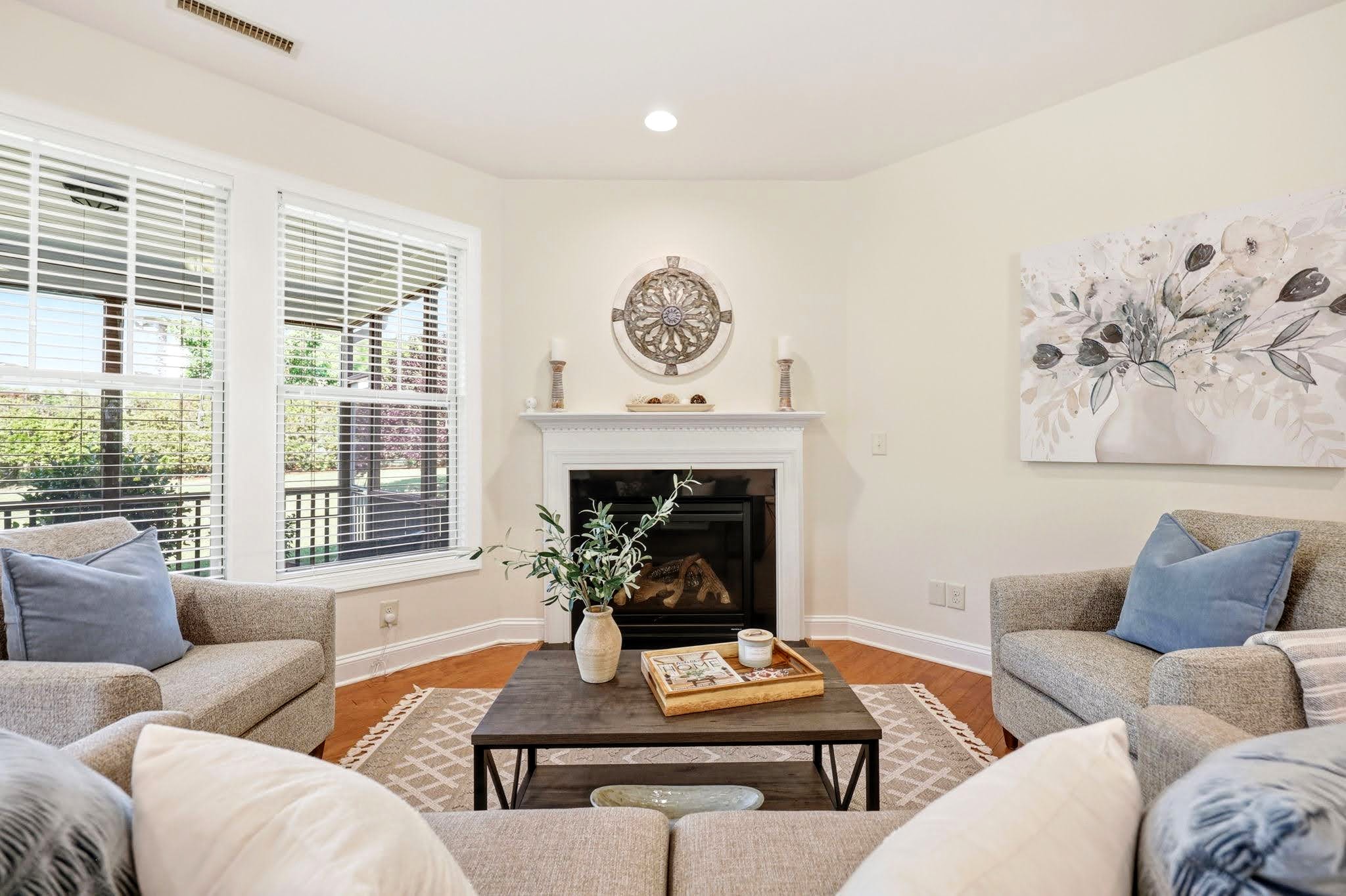 Living Room · View 2