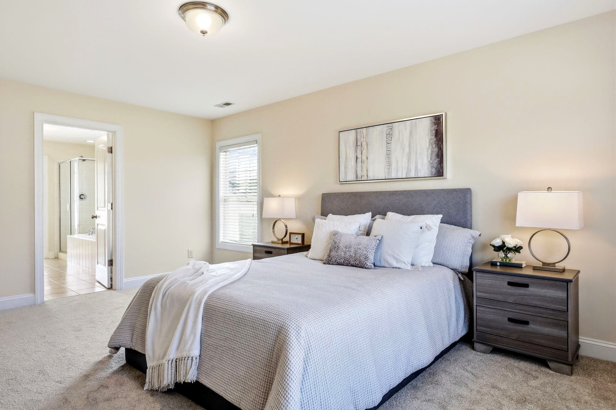 Master Suite · View 3
