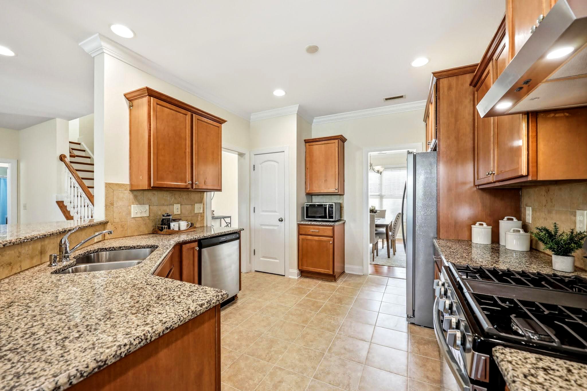 Kitchen · View 2
