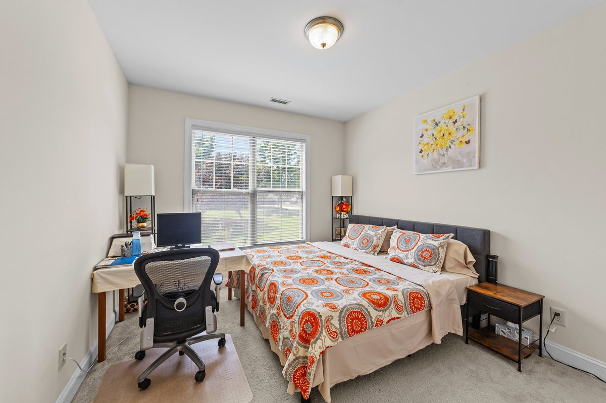 Ground floor bedroom · Garden view · Full bathroom nearby