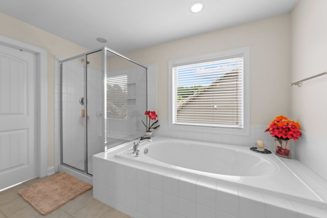 Garden tub